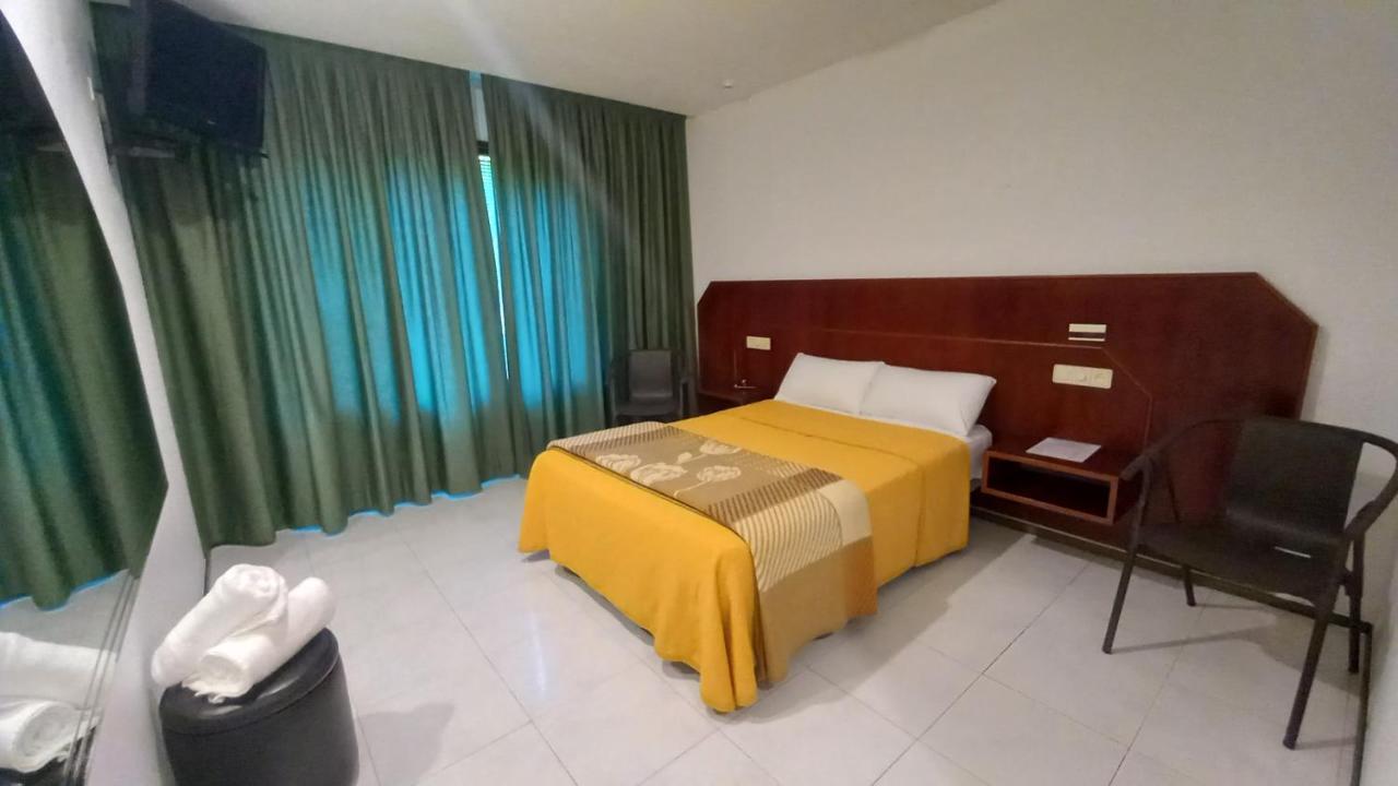 Teo Motel Montecarlo מראה חיצוני תמונה